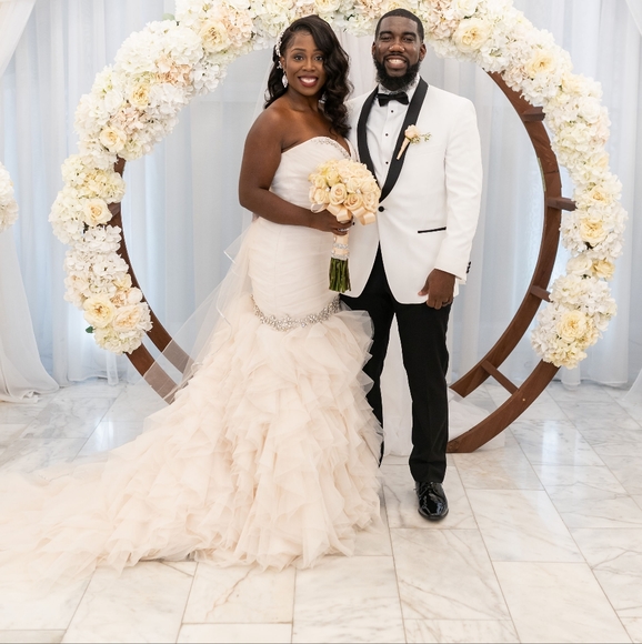 Wedding Dress- Off White, Champagne, Blush- Street Size 10/Wedding Dress Size 14 - Picture 1 of 5